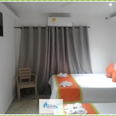 Casa Garces 2*