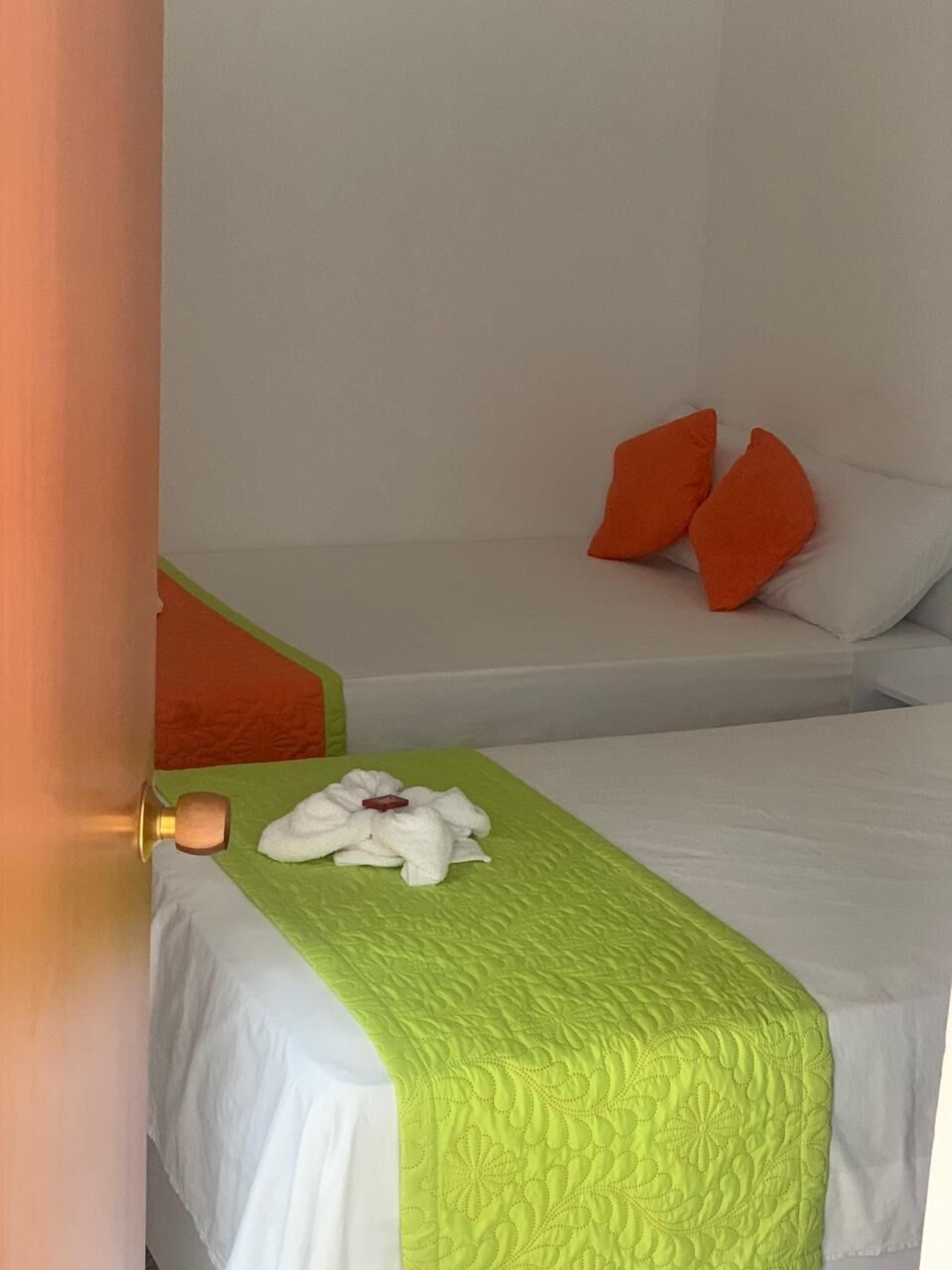 Casa Garces 2*
